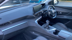 Peugeot 5008 1.2 PureTech Allure Premium+ 5dr Petrol Estate